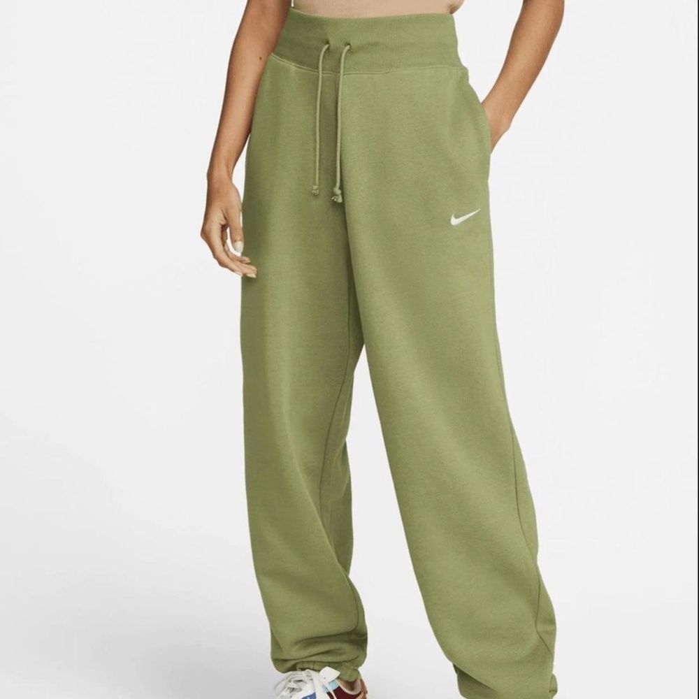 Nike Olive Green Sweatpants
